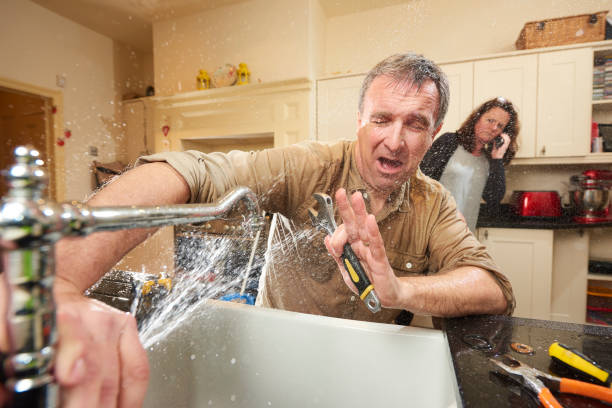 Best 24/7 water damage repair  in Brentwood, MO